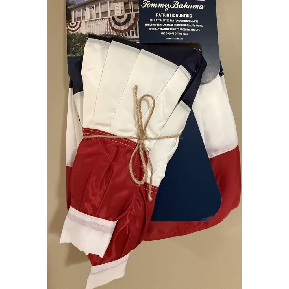 Tommy Bahama American Flag Bunting (2) 27 X 58 Pleated Fan With Gromments NIP - Picture 2 of 2